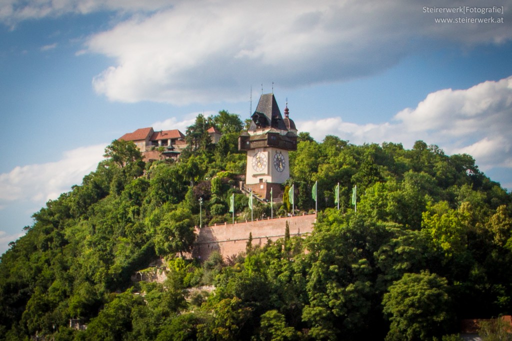 Uhrturm Schlossberg Rathaus