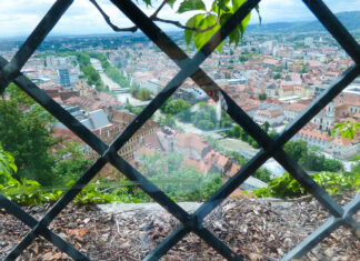 Fenster am Schloßberg