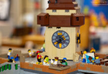 Grazer Schloßberg mit Uhrturm aus Lego